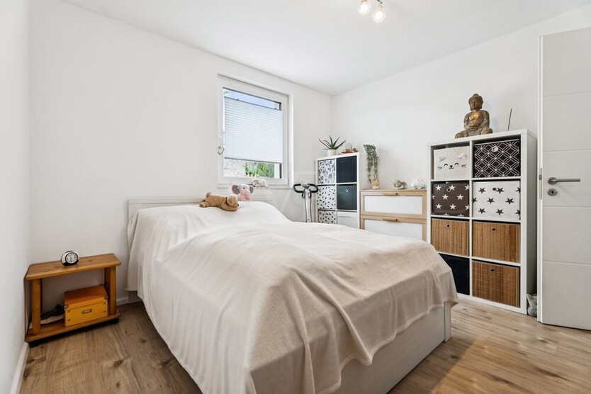 Attraktives Zweifamilienhaus in Olfen–modern, nachhaltig und mit KfW 40+ Standard 8 zimmer