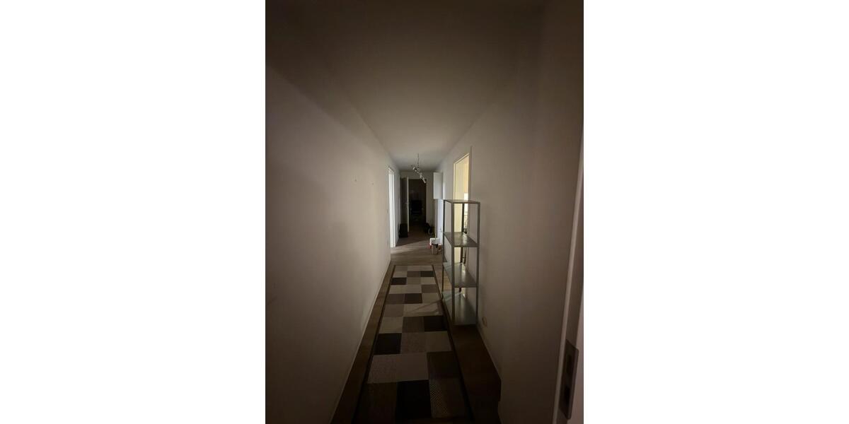 Dachgeschoßwohnung Essen Stadtbezirk VI - 3.5 Zimmer, 72 m&sup2;, 809&euro; | Angebot:24731097