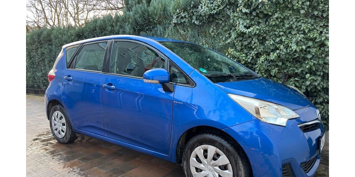 Toyota Verso-S 139.000 km 4.300 &euro; Holzwickede 59439