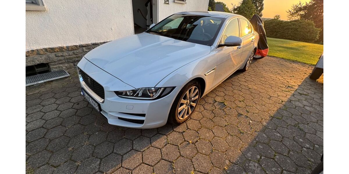 Jaguar XE 250.000 km 6.950 &euro; Sprockhövel 45549