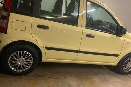 Fiat Panda 143.250 km 2.599 &euro; Wuppertal 42107