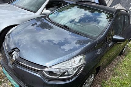 Renault Clio 120.000 km 4.999 &euro; Essen 45147