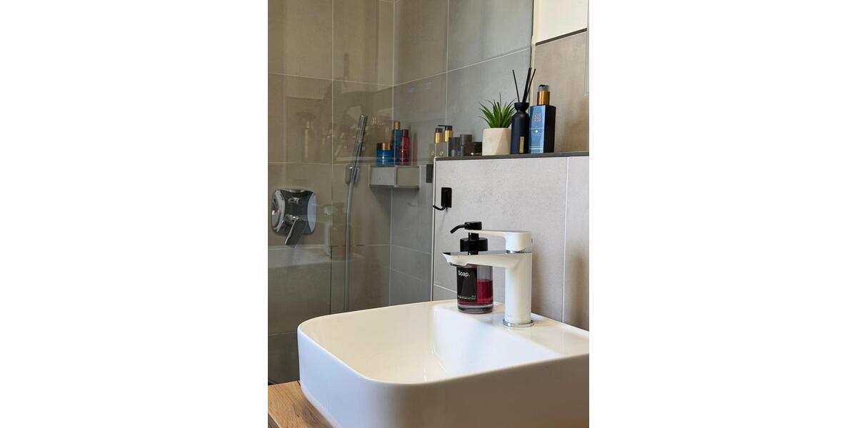 Etagenwohnung Bochum Bochum-Mitte - 3.5 Zimmer, 70 m&sup2;, 235.000&euro; | Angebot:27073241