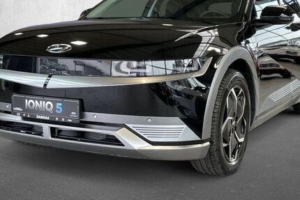 Hyundai IONIQ 5 7.516 km 30.990 € Recklinghausen 45657