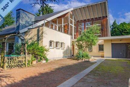 Blömker! Lichtdurchflutetes Architektenhaus, 2 Kamine, Kota im Garten & großer Garage. 5 zimmer