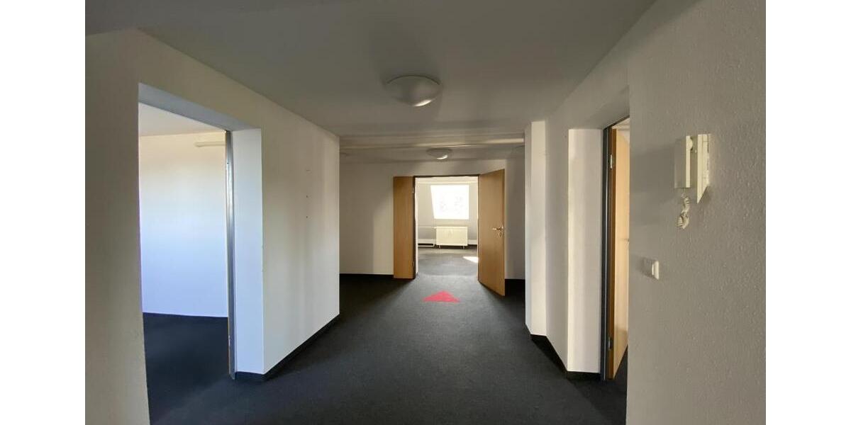 Ihr Großzügiges Büro im Zentrum von Dortmund: Arbeiten Sie mit Stil und Komfort! zimmer