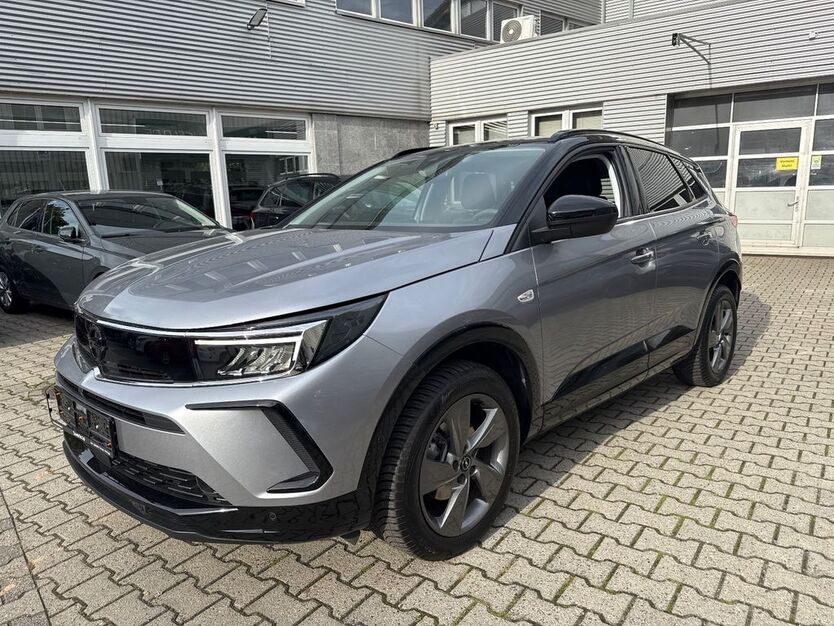 Opel Grandland (X) 16.797 km 23.990 € Wuppertal 42285