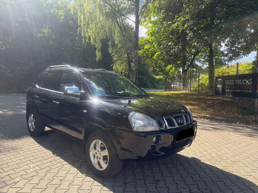 Hyundai TUCSON 238.000 km 3.500 € Essen 45143