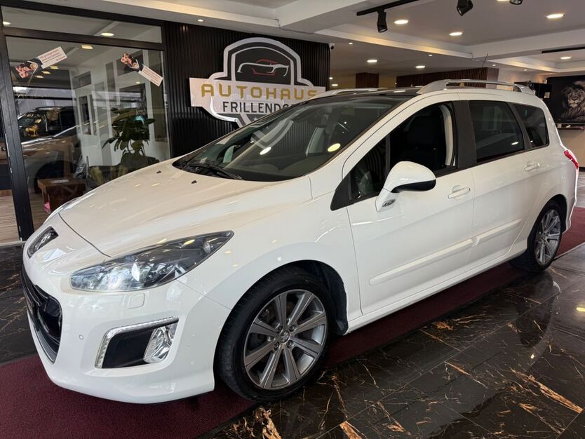 Peugeot 308 89.479 km 8.950 € Essen 45139