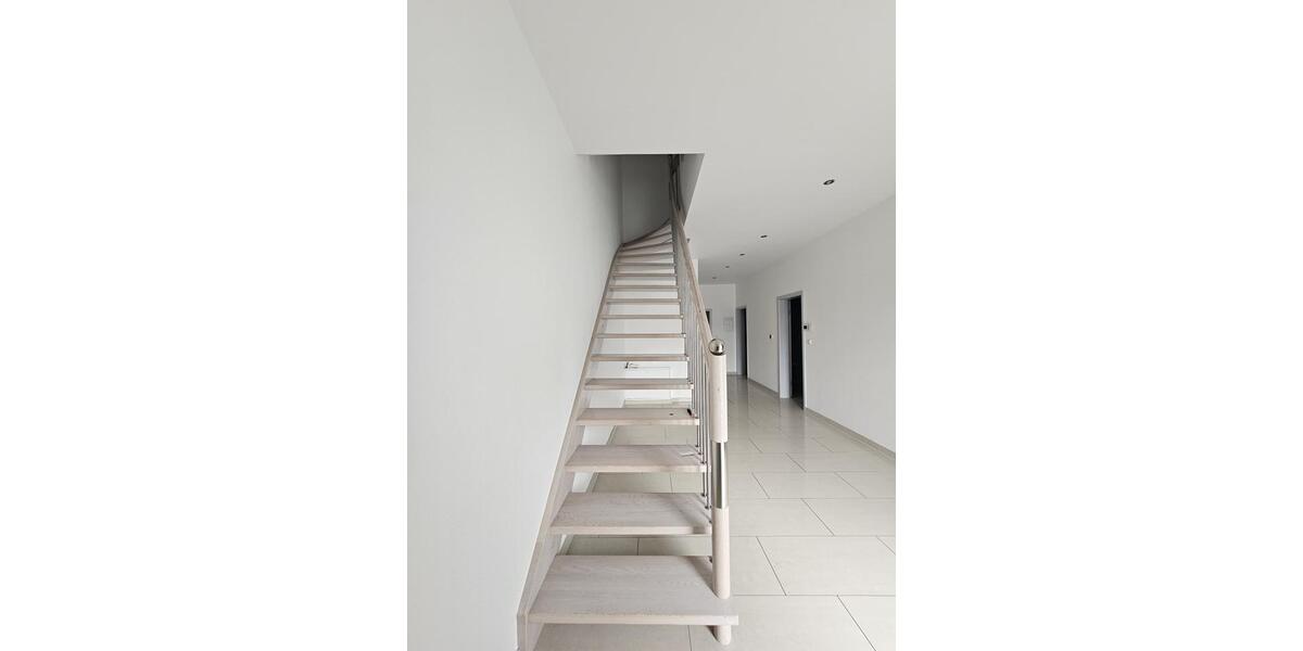 Doppelhaushälfte Hagen Hagen-Mitte - 4.5 Zimmer, 143 m&sup2;, 1.400&euro; | Angebot:25789634