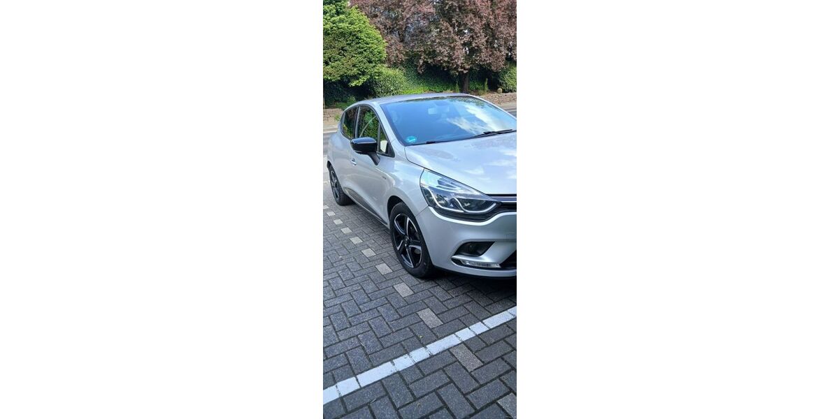 Renault Clio 76.000 km 6.999 &euro; Marl 45770