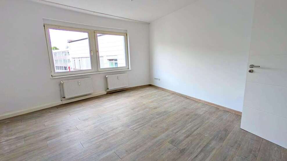 Wohnung zum Mieten in Bochum 646 € 64.6 m²