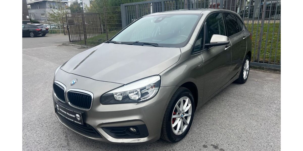 BMW 220 Active Tourer 192.686 km 9.950 &euro; Bochum 44866