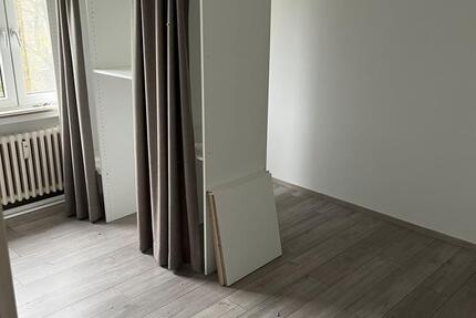 Schöne zentral gelegene Wohnung in Essen-Frohnhausen 2 zimmer