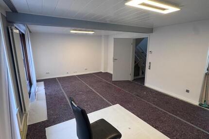 Haus Schwelm - 1 Zimmer, 100 m&sup2;, 1.050&euro; | Angebot:25223887