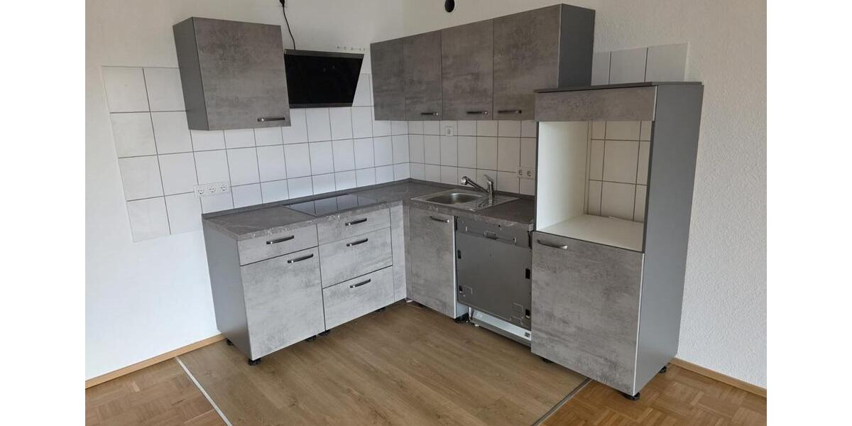 Schöne 2 Zimmer Wohnung in zentraler Lage zu vermieten 2 zimmer