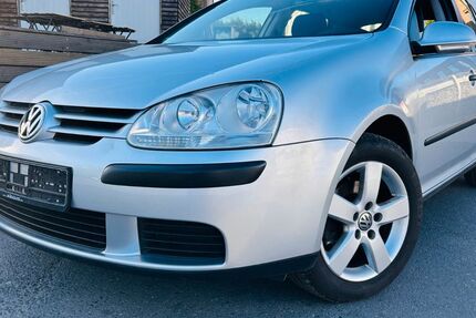 VW Golf 144.000 km 3.400 &euro; Gelsenkirchen 45884