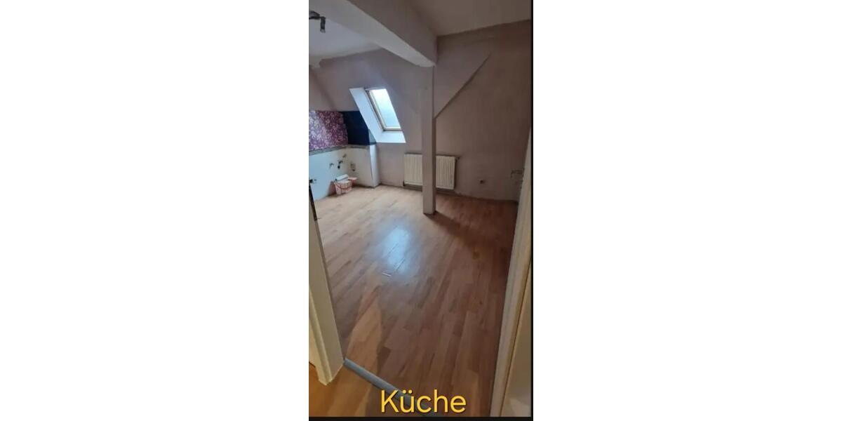 Dachgeschoßwohnung Herne - 3 Zimmer, 65 m&sup2;, 425&euro; | Angebot:25720002