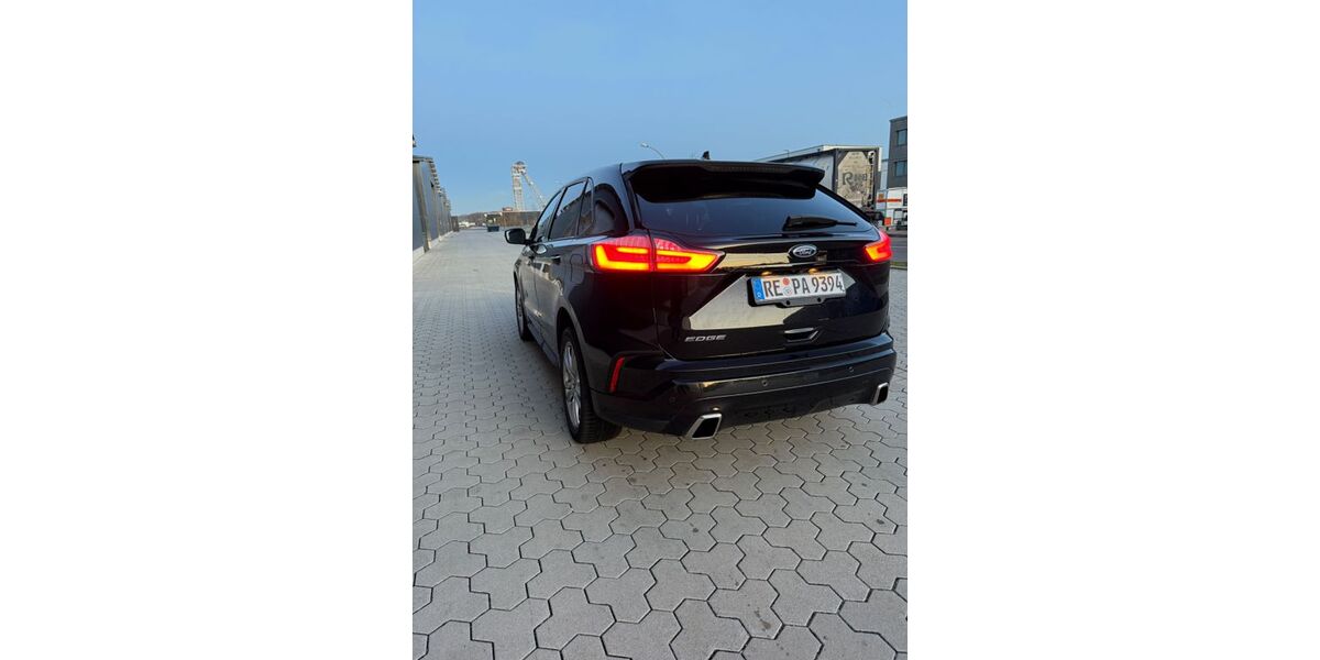 Ford Edge 62.300 km 26.999 &euro; Dorsten 46282
