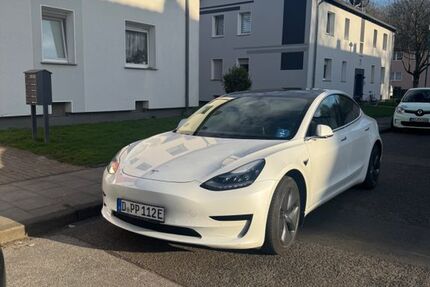 Tesla Model 3 68.500 km 20.000 &euro; Essen 45355
