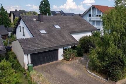 Gepflegtes Haus mit schönem Grundstück für die große Familie oder 2 Generationen in gesuchter Wohnlage von Waghäusel-Wiesental