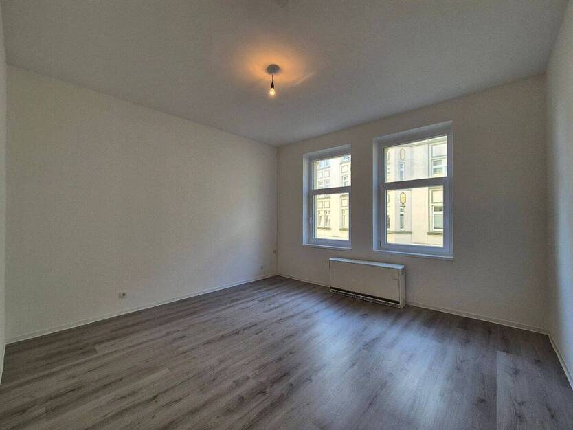 Frische nette 2-Zimmer-Wohnung Essen- Südosoviertel, Renoviert 2 zimmer