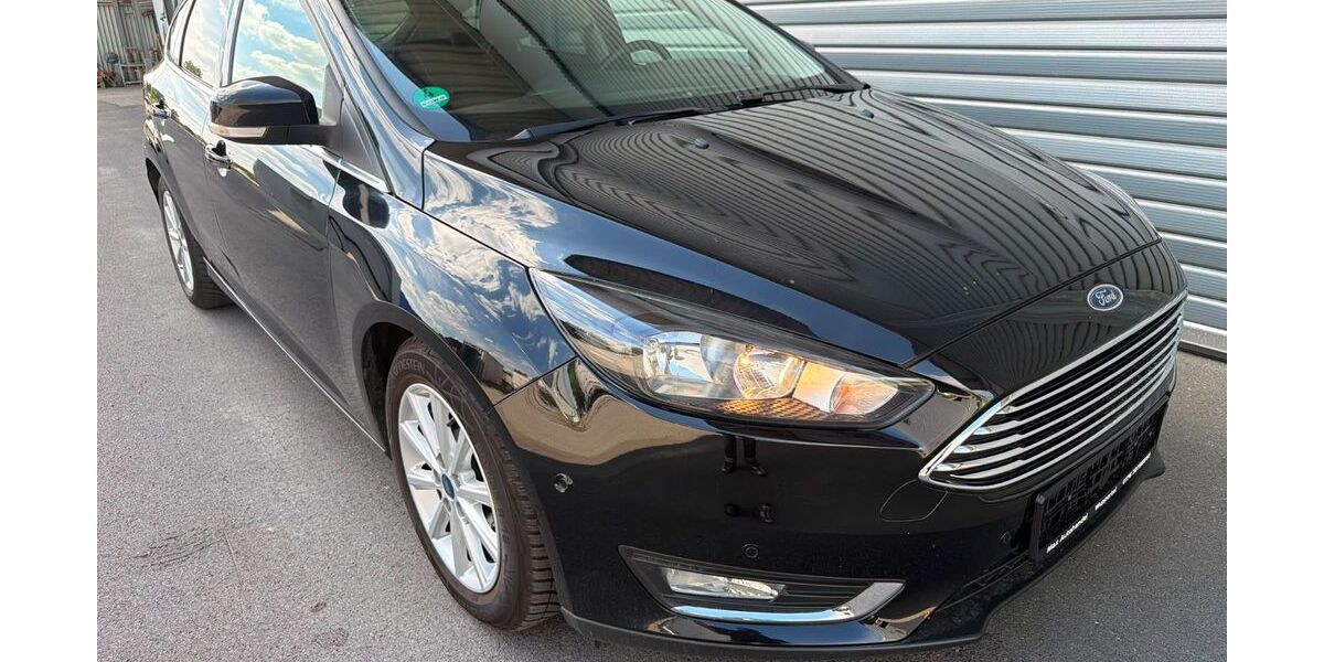 Ford Focus 80.107 km 7.750 &euro; Wuppertal 42285