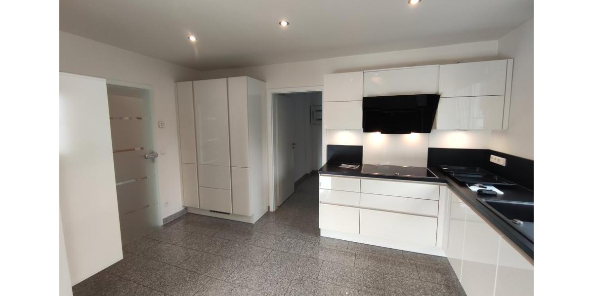 Maisonette-Wohnung mit Balkon in ruhiger Lage von Bochum (44894) 3 zimmer