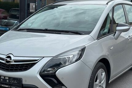 Opel Zafira 75.000 km 15.999 € DORTMUND 44263