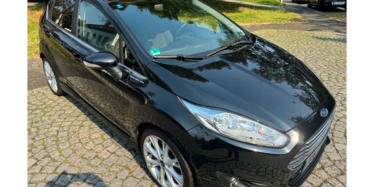 Ford Fiesta 172.000 km 7.950 &euro; Mülheim an der Ruhr 45476