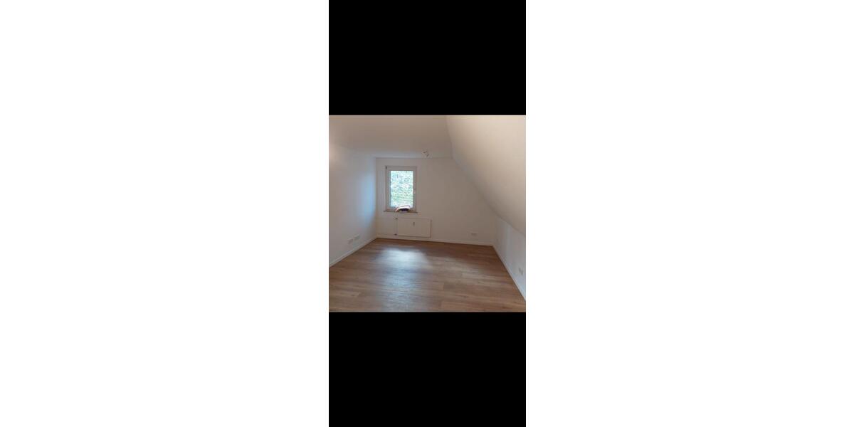 Dachgeschoßwohnung Bochum Bochum-Mitte - 1.5 Zimmer, 40 m&sup2;, 550&euro; | Angebot:25292907