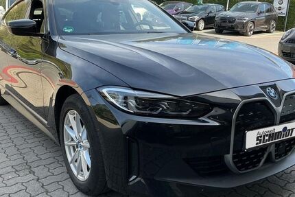 BMW i4 44.996 km 35.990 &euro; Lünen 44534