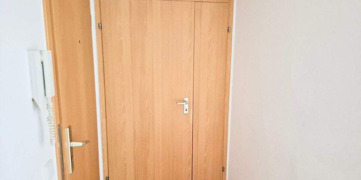 Etagenwohnung Wuppertal Ronsdorf - 3 Zimmer, 78 m&sup2;, 185.000&euro; | Angebot:24670199
