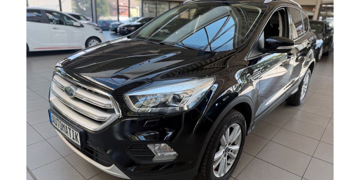 Ford Kuga 153.000 km 13.850 &euro; Bottrop 46236