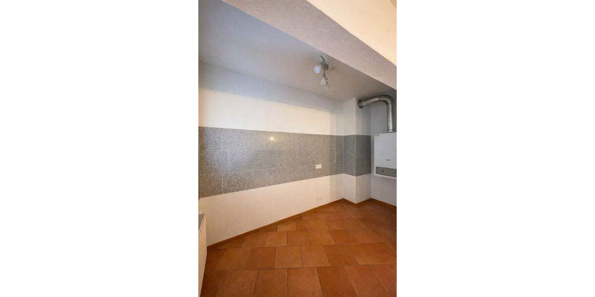 Etagenwohnung Essen Holsterhausen - 3 Zimmer, 69 m&sup2;, 700&euro; | Angebot:25728344