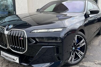 BMW i7 2.500 km 125.000 &euro; Essen 45134