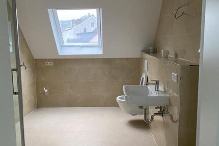 Wohnung Ennepetal - 6 Zimmer, 130 m&sup2;, 1.200&euro; | Angebot:26409019