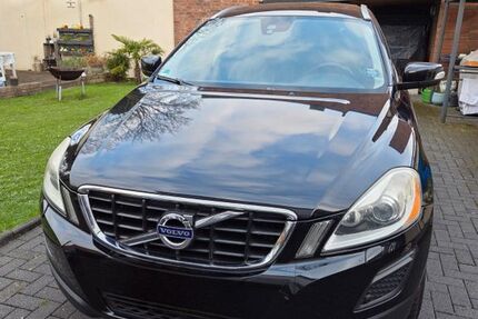 Volvo XC60 222.000 km 10.450 &euro; Oberhausen 46049
