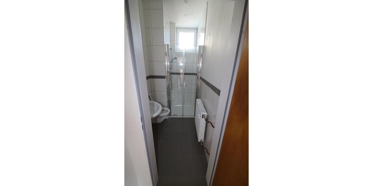 Teilmöblierte, ruhige renovierte Wohnung in bester Lage 2 zimmer