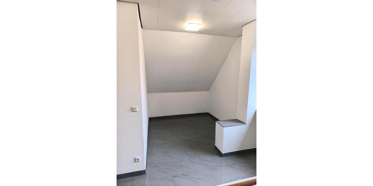 Etagenwohnung Oberhausen Rothebusch - 2 Zimmer, 65 m&sup2;, 1.149&euro; | Angebot:24844949