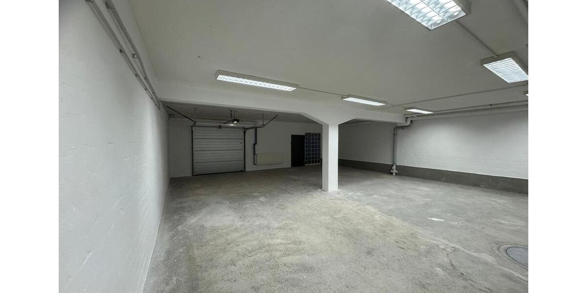 Gewerbefläche Lagerfläche Sprockhövel - 94 qm² + Rolltor zimmer