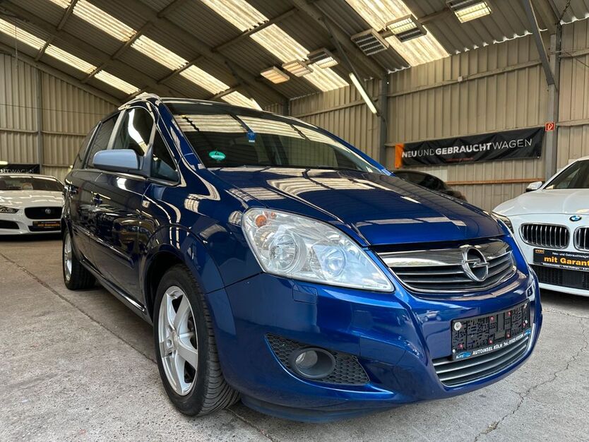 Opel Zafira 163.000 km 2.950 € Essen 45139