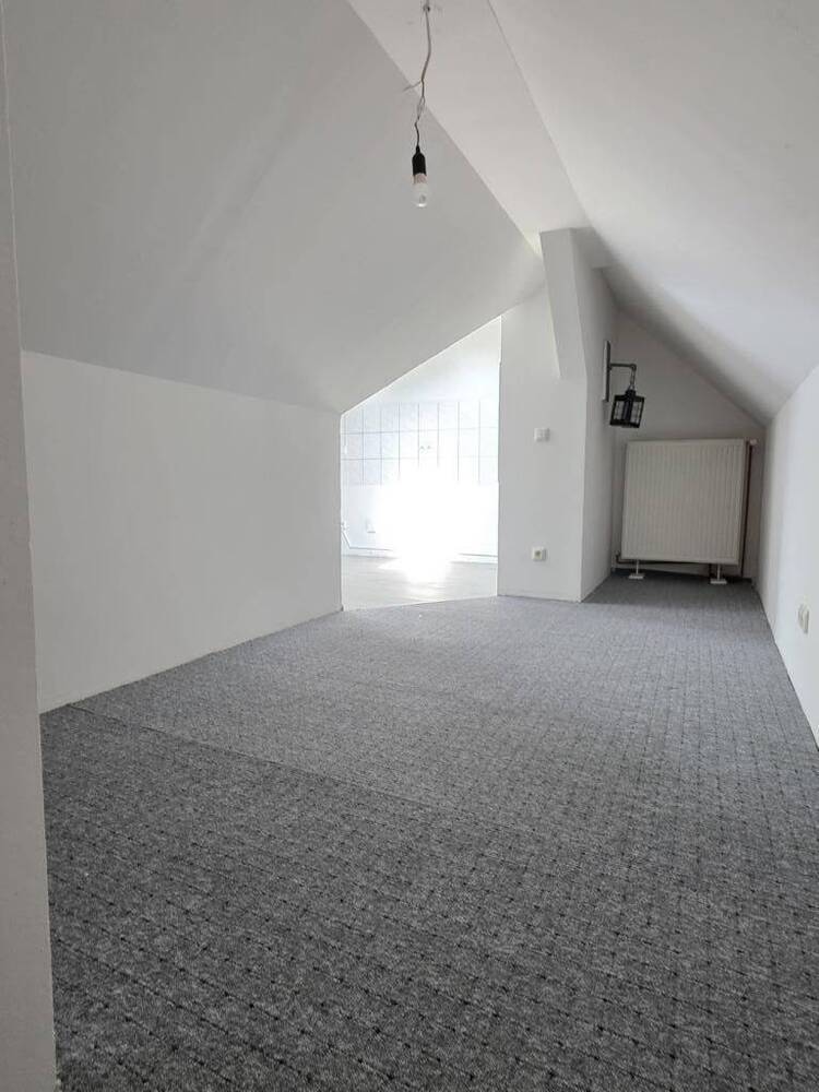 Schönes Dachstudio mit Loggia in Gladbeck-Brauck in Grünlage