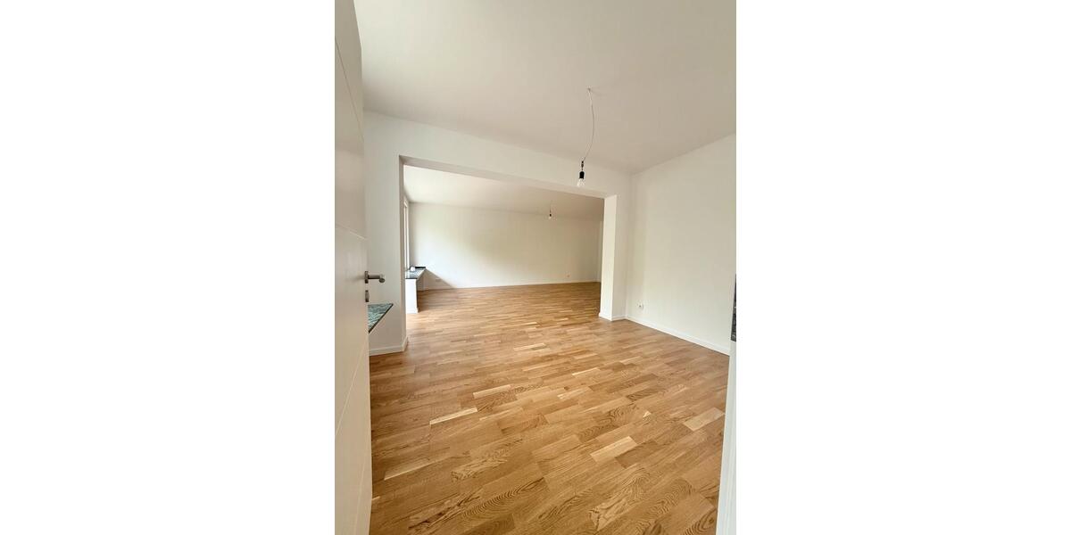 Etagenwohnung Wuppertal Lichtenplatz - 3 Zimmer, 100 m&sup2;, 1.390&euro; | Angebot:26578558