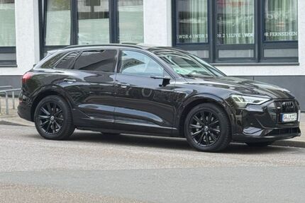 Audi e-tron 62.000 km 33.900 &euro; Schwelm 58332