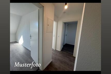 Neubau ähnliche Wohnung ab dem 01.06.2026 zum vermieten 3 zimmer