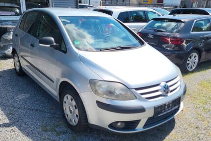 VW Golf 306.215 km 599 &euro; Datteln 45711