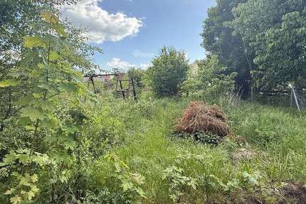 Grundstück zu verkaufen in Melchow 160.000 € 871 m²