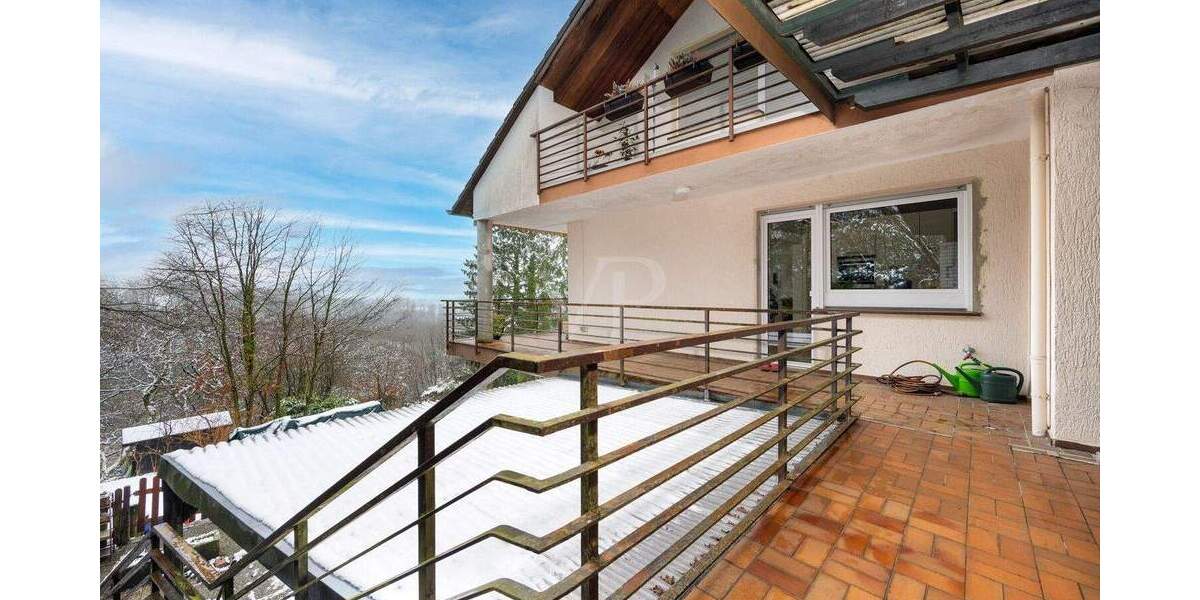 Etagenwohnung Velbert Langenberg - 4 Zimmer, 120 m&sup2;, 315.000&euro; | Angebot:25679815