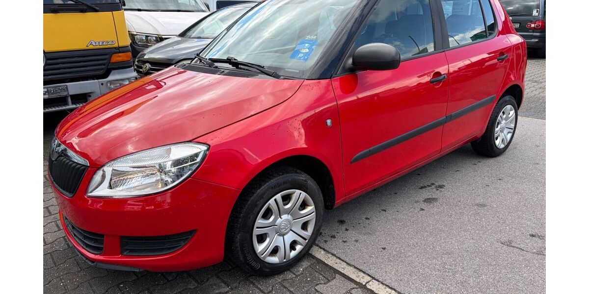 Skoda Fabia 46.800 km 4.999 &euro; gelsenkirchen 45881